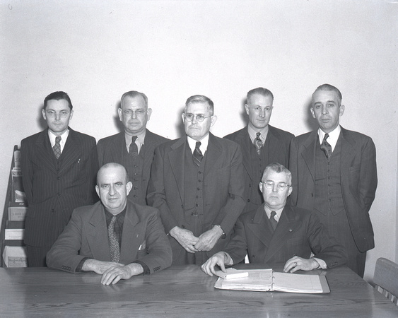 1947_EHS_School_Board